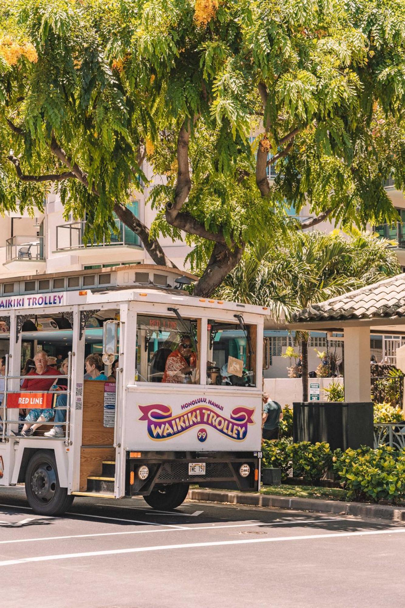Renovated With City View At Aqua Palms Waikiki Honolulu Exterior foto